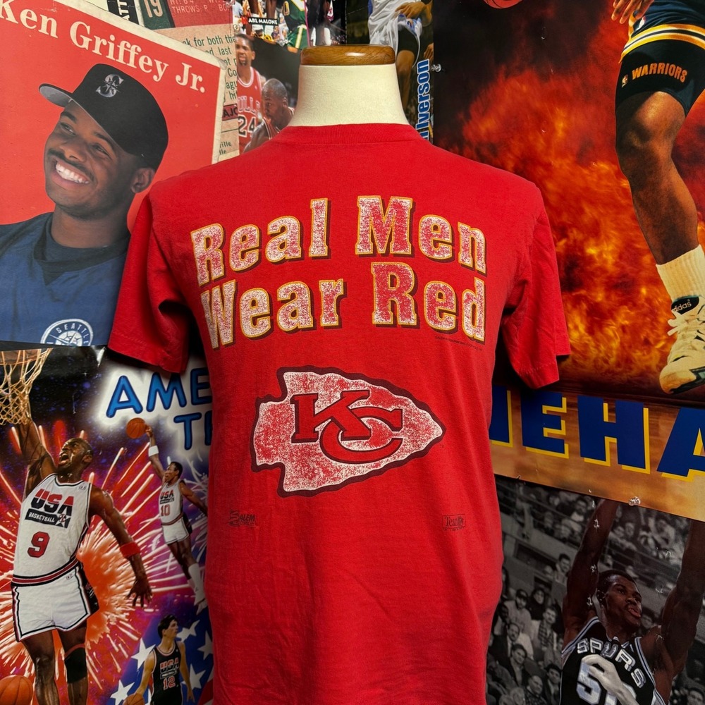 Vintage 90s Kansas City Chiefs Real Men Wear Red NFL Football Tee‎ Sz Medium